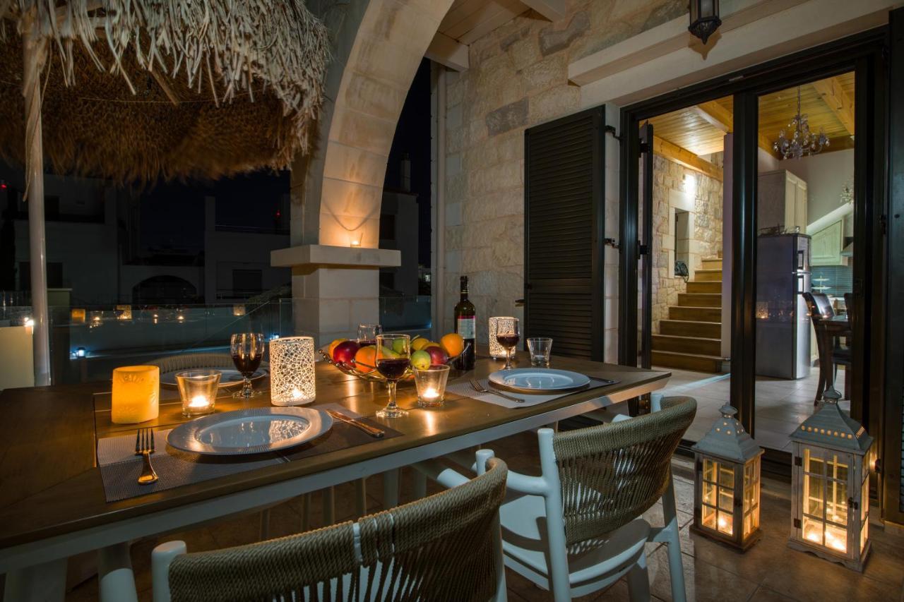 Villa Constancia Stalos Ngoại thất bức ảnh