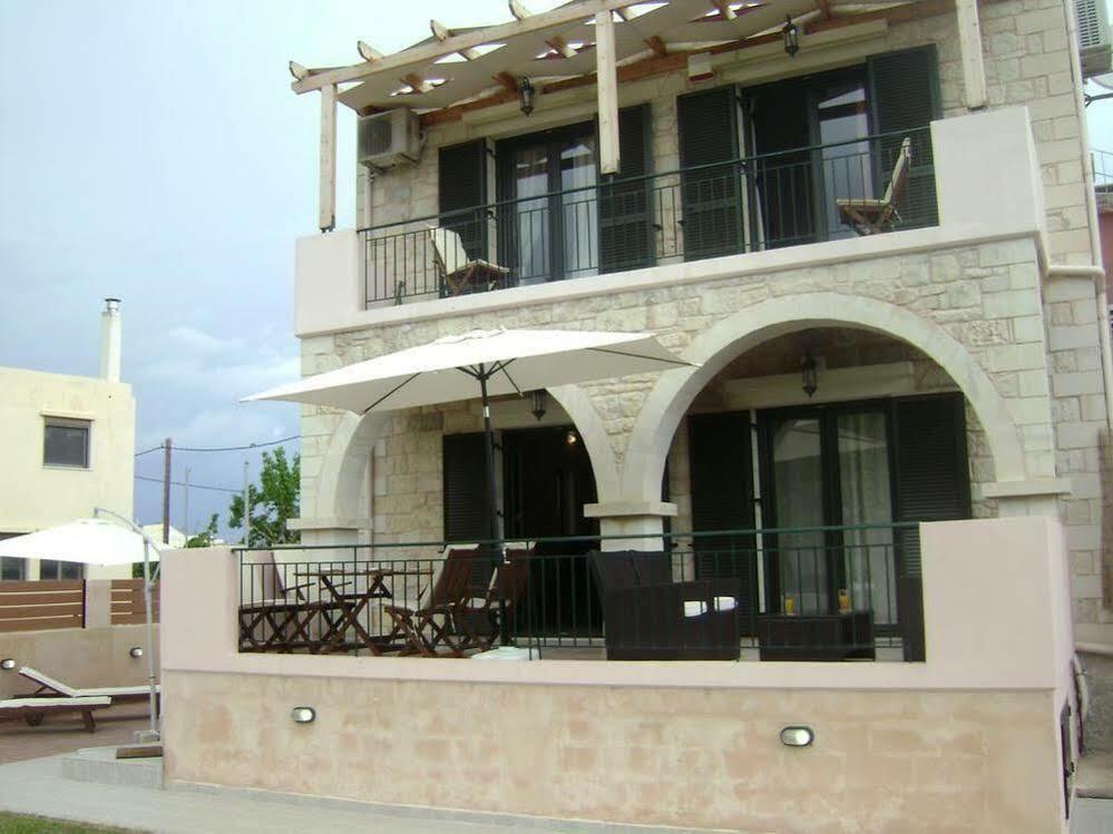 Villa Constancia Stalos Ngoại thất bức ảnh